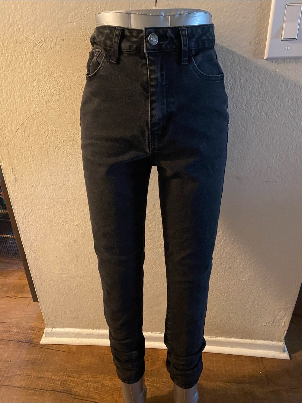 Forever 21 High-Rise Black Slim Jeans